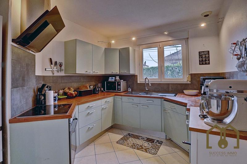 Maison - 176 m² - 7 pièces