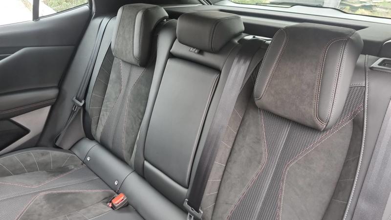 Ds Ds 4 II 1.5 BlueHDi 130 Eat8 Performance Line + - Automatique