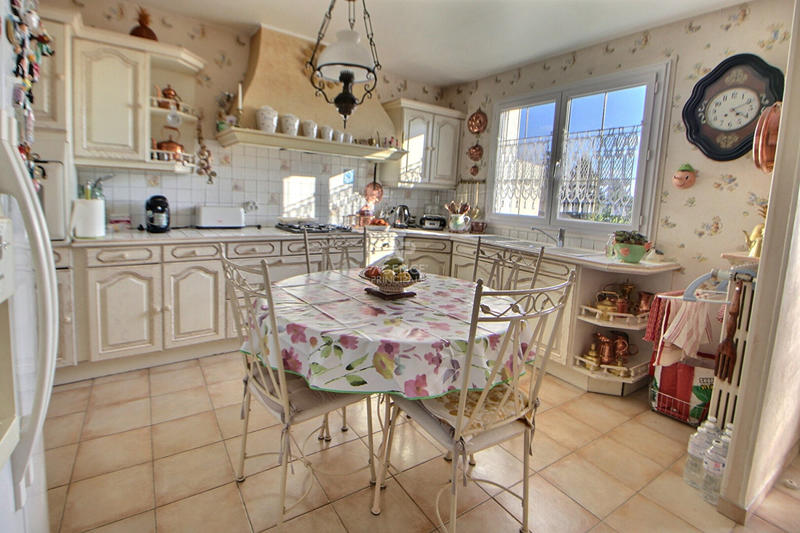 Maison - 139 m² - 7 pièces