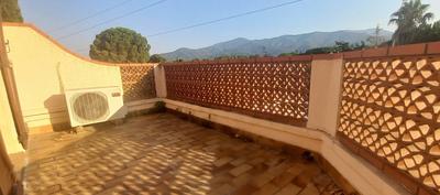 Villa - 180 m² - 6 pièces