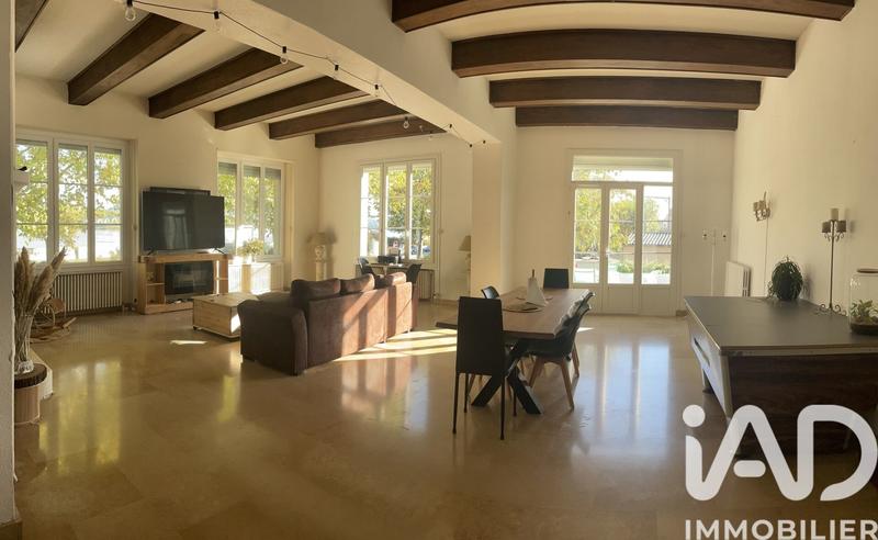 Maison de maîtres - 260 m² - 14 pièces