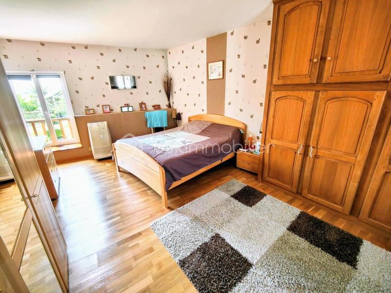 Corps de ferme - 296 m² - 15 pièces