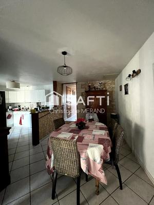 Maison - 82 m² - 5 pièces