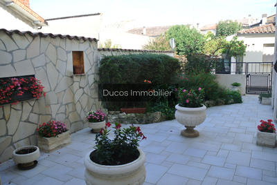 Maison - 180 m² - 7 pièces