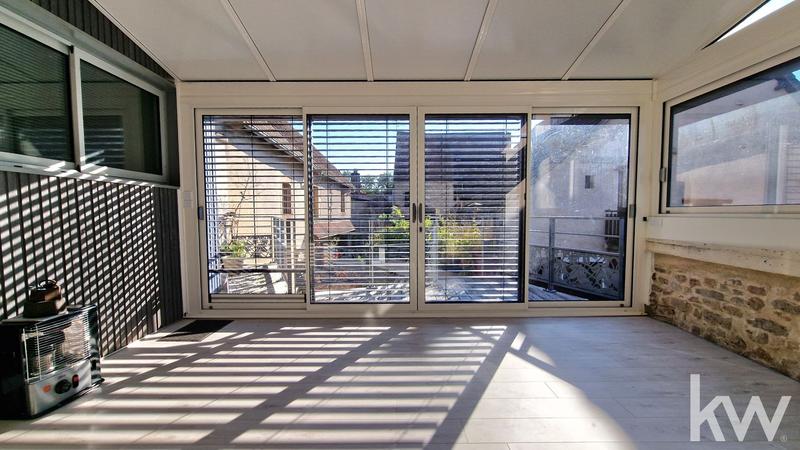 Maison - 268 m² - 8 pièces