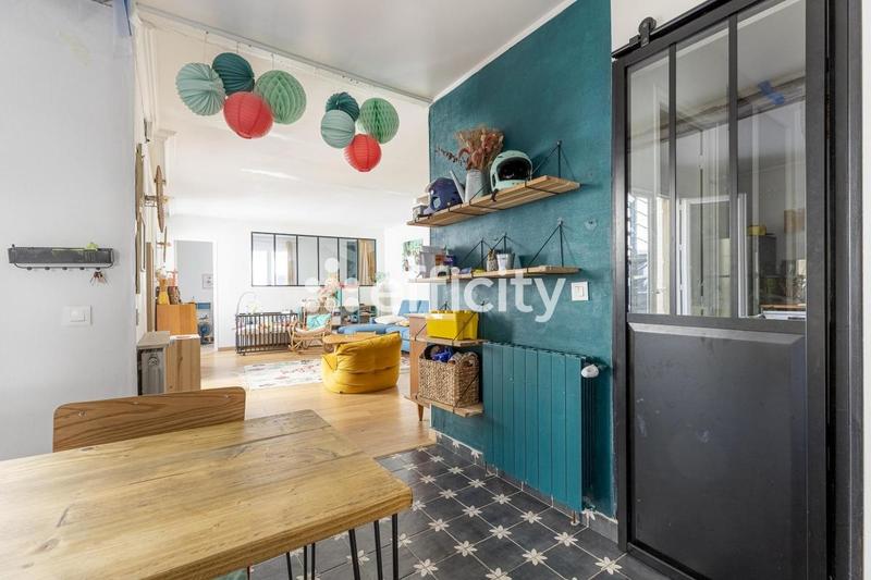 Maison - 87 m² - 4 pièces