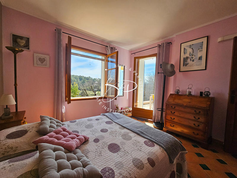 Maison - 146 m² - 6 pièces