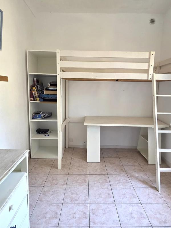 Appartement - 75 m² - 3 pièces