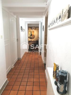 Maison - 229 m² - 7 pièces