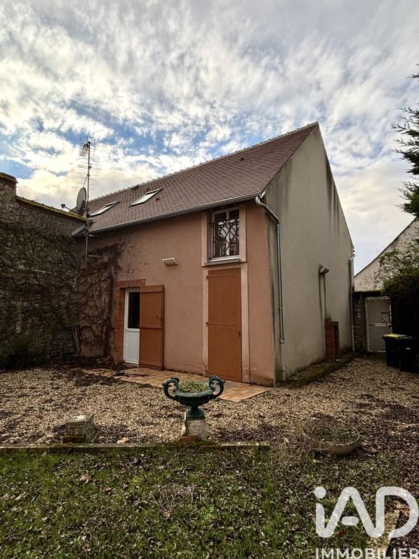 Maison - 252 m² - 10 pièces