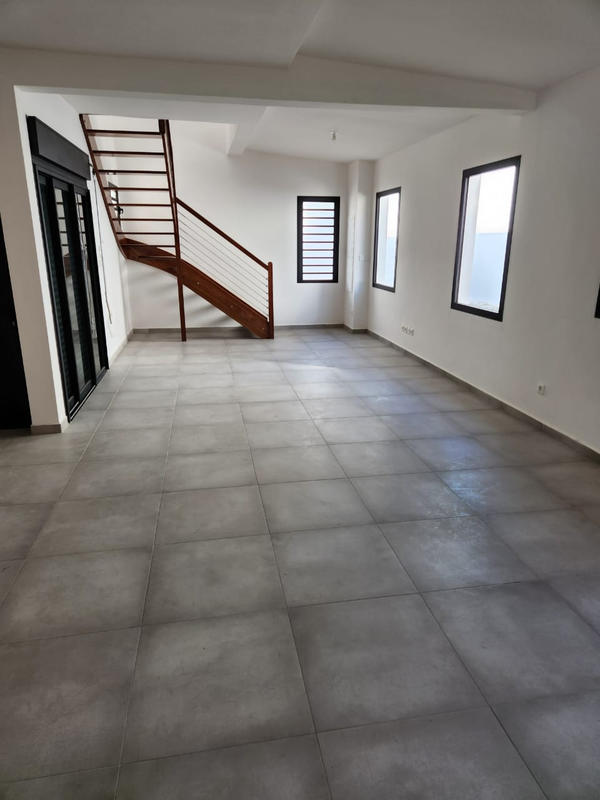 Maison - 112 m² - 4 pièces