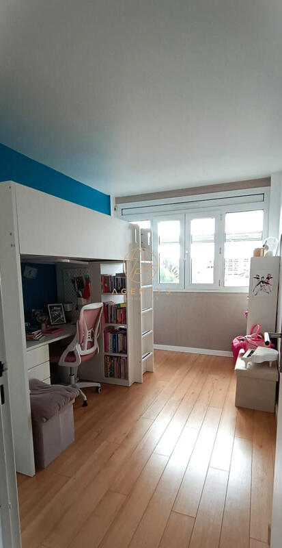 Appartement - 67 m² - 4 pièces