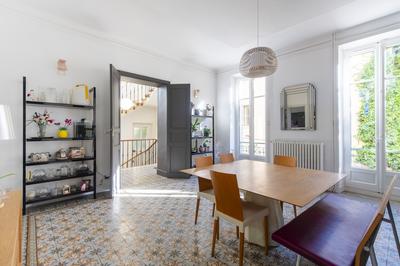 Maison ancienne - 250 m² - 8 pièces