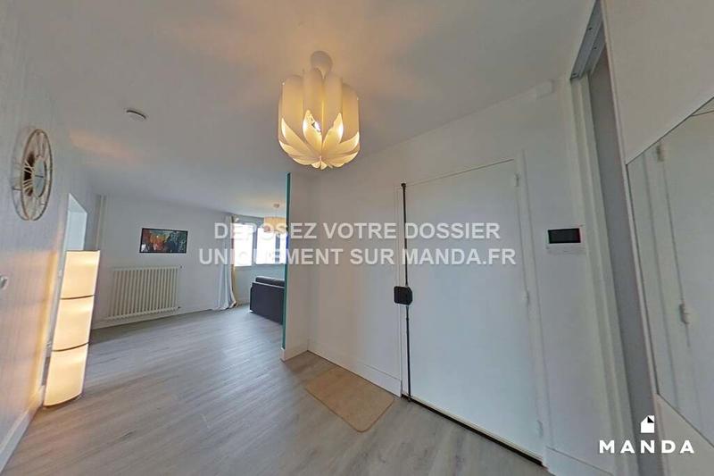 Chambre - 9 m² - 4 pièces