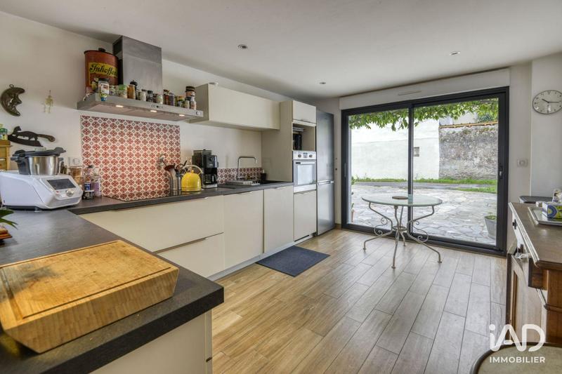 Maison - 159 m² - 5 pièces