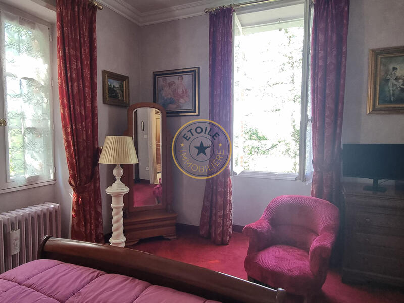 Maison - 192 m² - 6 pièces