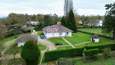 Maison - 165 m² - 5 pièces