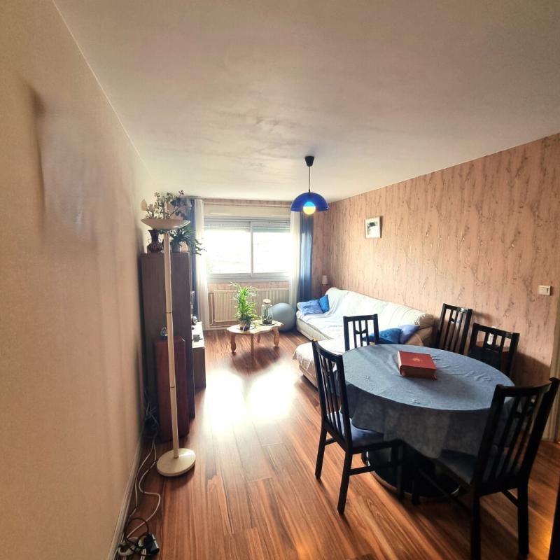 Appartement - 102 m² - 5 pièces