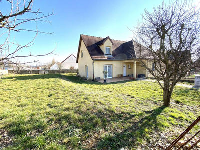 Maison - 160 m² - 8 pièces