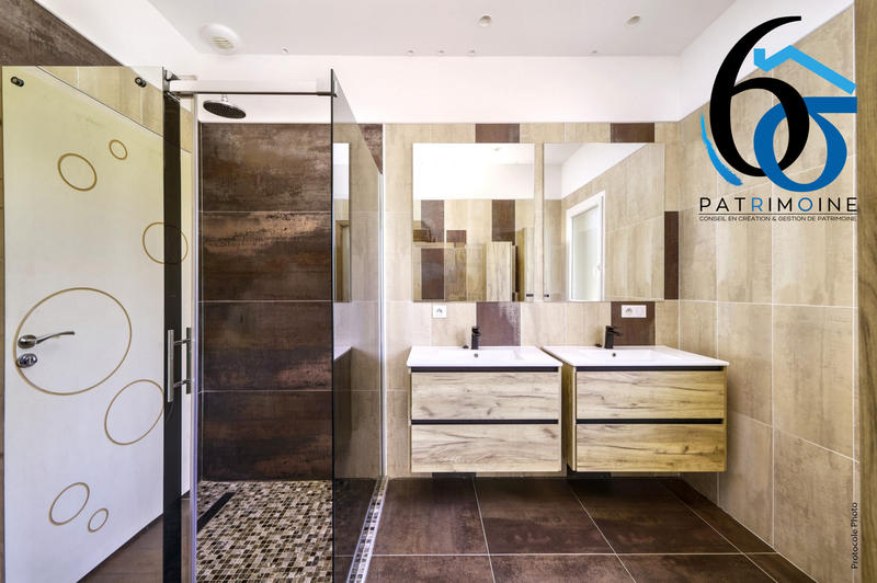 Maison contemporaine - 141 m² - 5 pièces