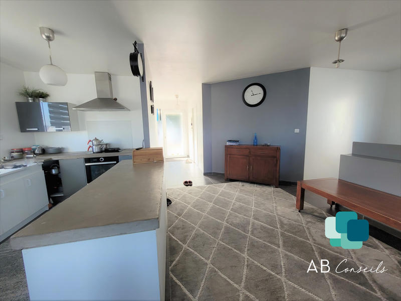 Maison traditionnelle - 138 m² - 5 pièces