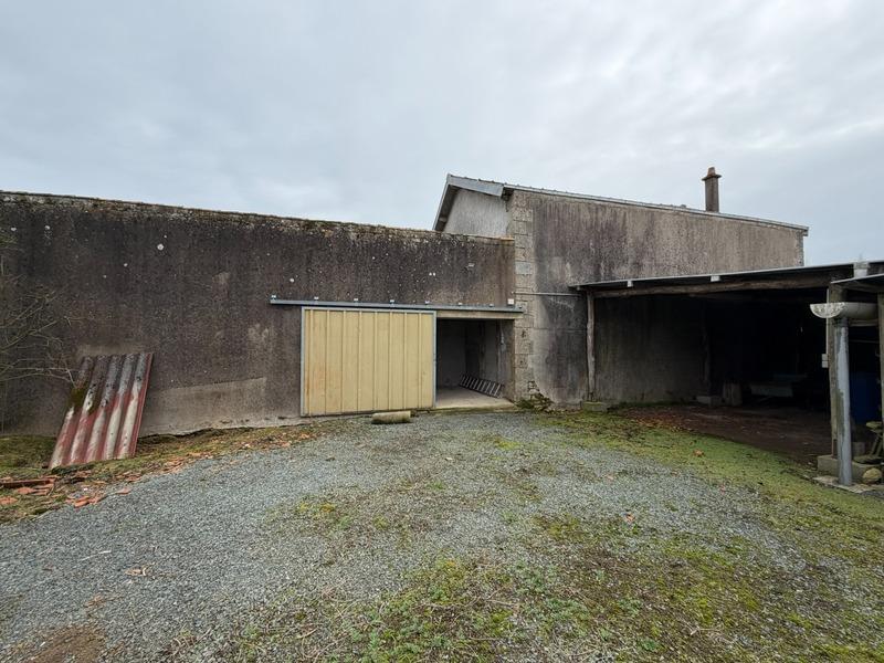 Maison de village - 90 m² - 3 pièces