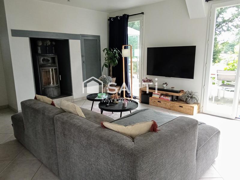 Maison - 135 m² - 6 pièces