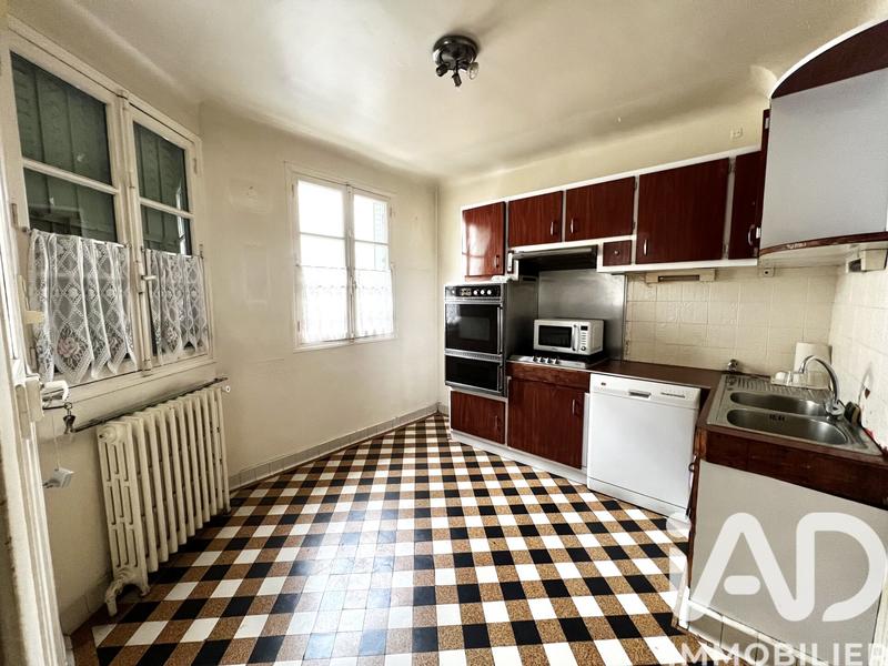 Maison - 84 m² - 5 pièces