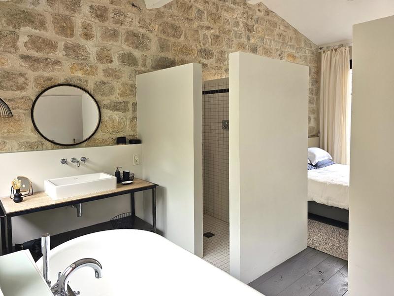 Maison - 400 m² - 8 pièces