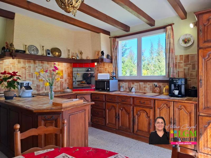 Maison - 166 m² - 5 pièces