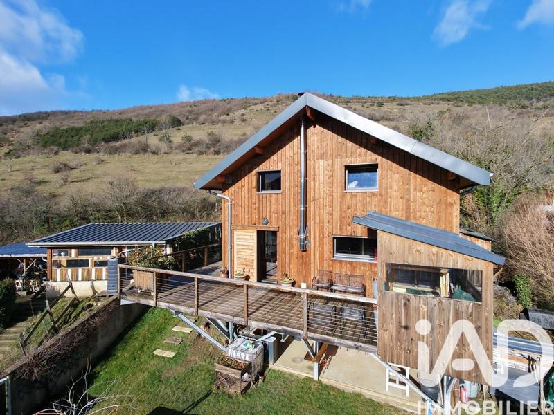 Maison - 100 m² - 4 pièces