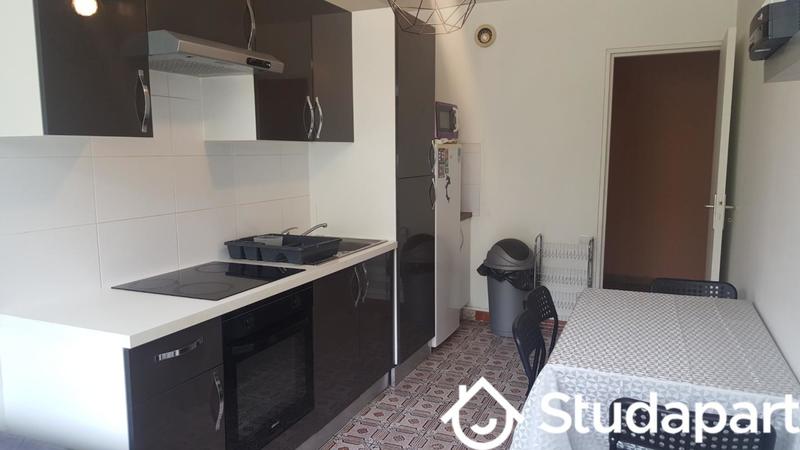 Chambre - 15 m² - 1 pièce