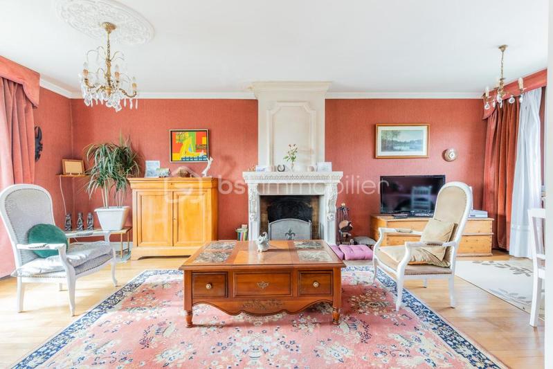 Maison - 147 m² - 5 pièces