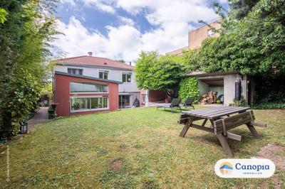 Maison contemporaine - 153 m² - 6 pièces