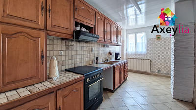Maison - 144 m² - 5 pièces