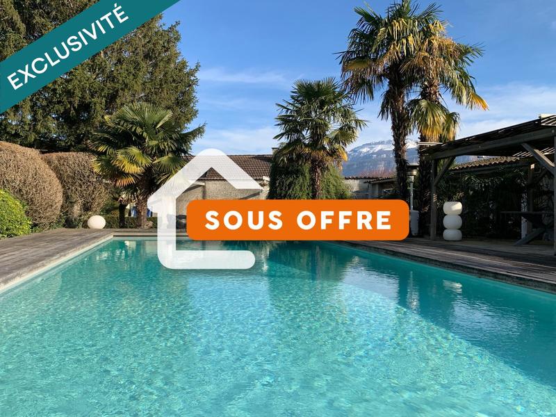 Maison - 750 m² - 11 pièces