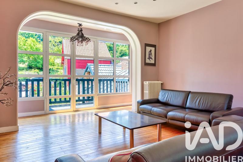 Maison - 285 m² - 13 pièces