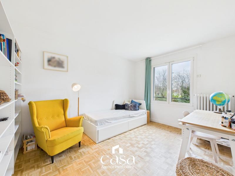 Maison - 170 m² - 6 pièces