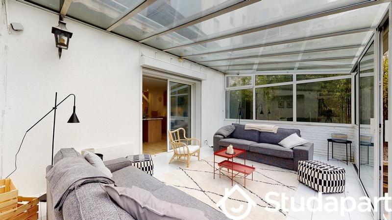 Chambre - 12 m² - 1 pièce