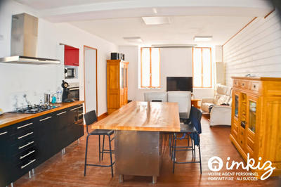 Maison - 140 m² - 5 pièces