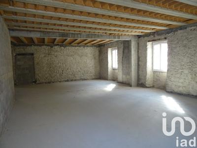 Appartement - 76 m² - 1 pièce