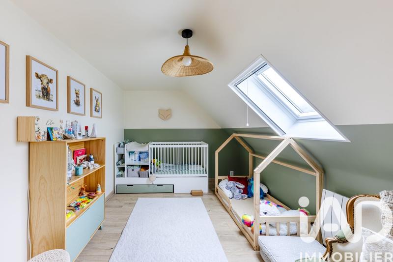 Maison - 143 m² - 7 pièces