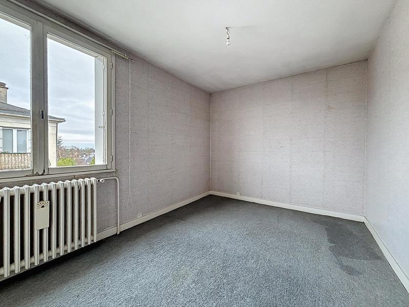Appartement - 94 m² - 5 pièces