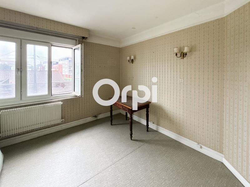 Maison - 96 m² - 5 pièces