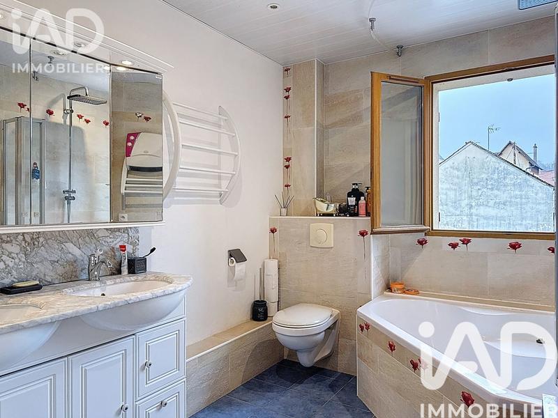 Maison - 157 m² - 5 pièces