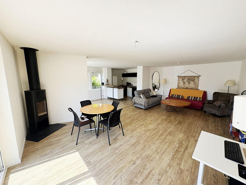 Maison - 158 m² - 6 pièces