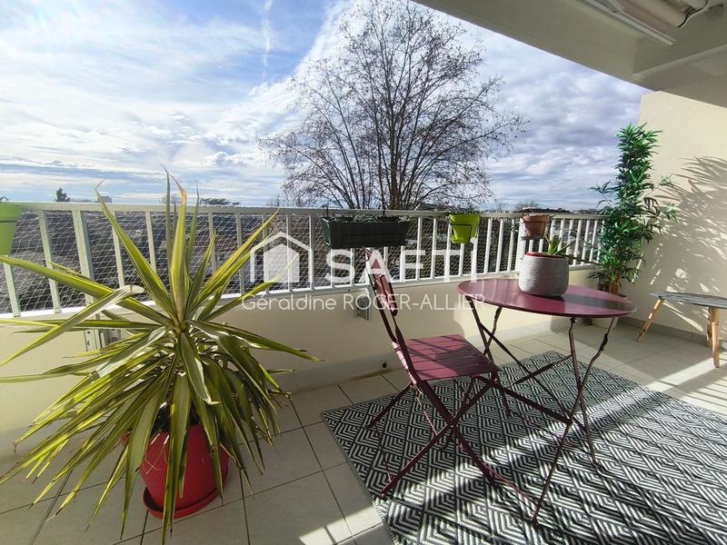 Appartement - 92 m² - 4 pièces