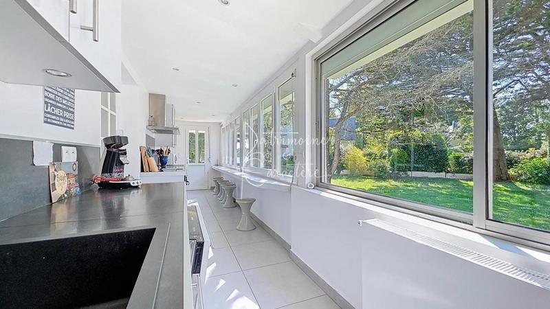 Villa - 186 m² - 9 pièces