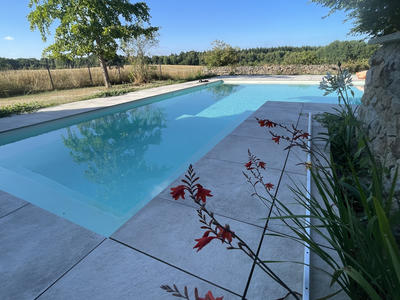 Maison - 370 m² - 12 pièces