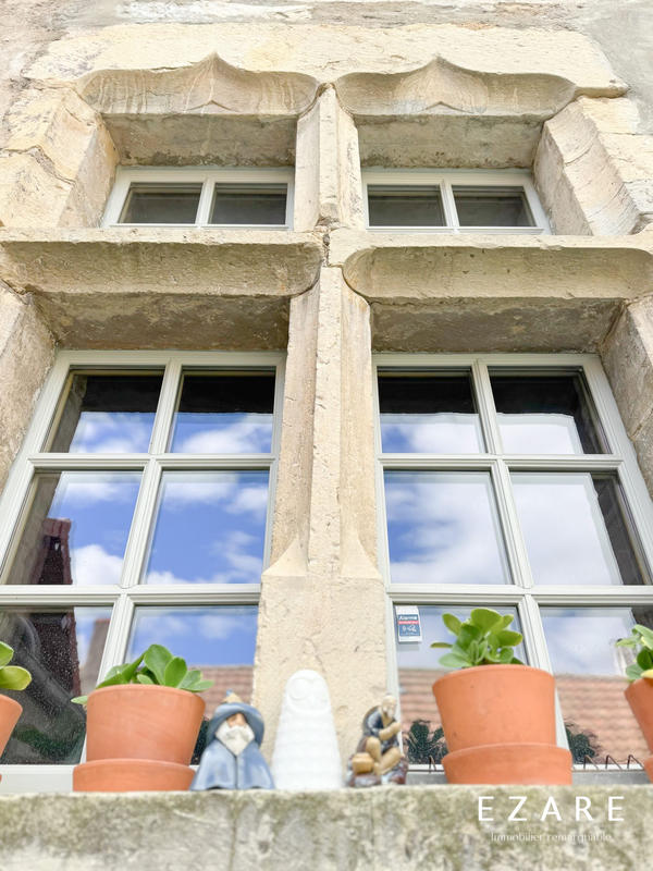 Maison - 235 m² - 7 pièces